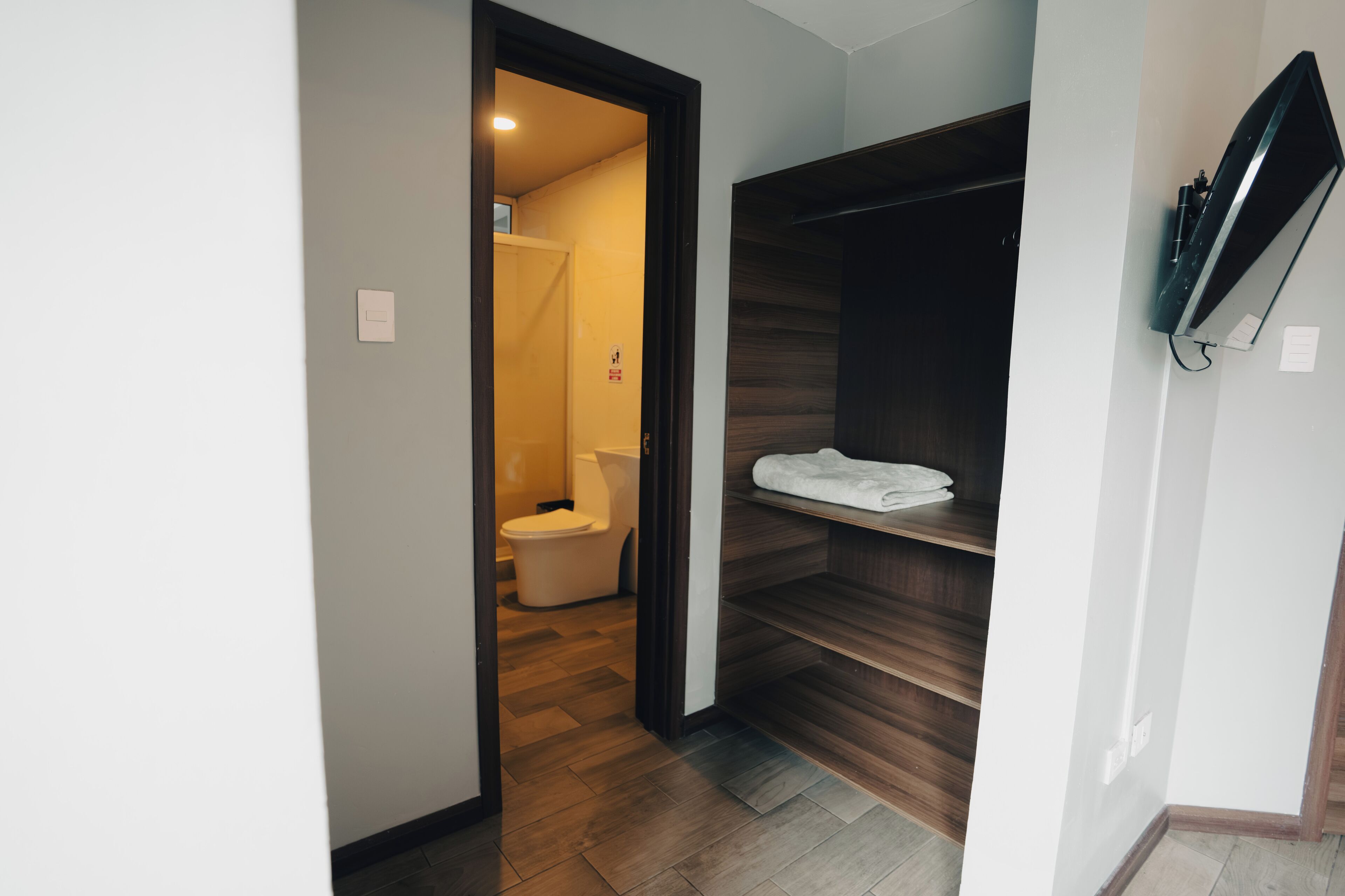 premium studio | blackout curtains, soundproofing, iron/ironing board, free wifi