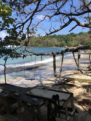 Una playa cerca