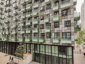 Exterior - Lovely apartment for 2 people with WIFI, TV and balcony (London)