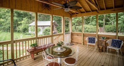 Original Circa 1818 Oak Lodge