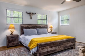 3 bedrooms, WiFi, bed sheets