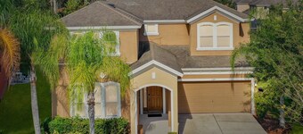 ***Big Disney Family Home!*** Sleeps 12!  Private Pool, Spa and Game Room!