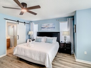 4 bedrooms, in-room safe, desk, iron/ironing board - ***Big Disney Family Home!*** Sleeps 12! Private Pool, Spa and Game Room! (Kissimmee)