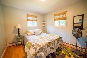3 bedrooms, free WiFi, bed sheets