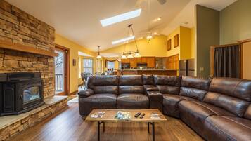 Smart TV, fireplace, video games