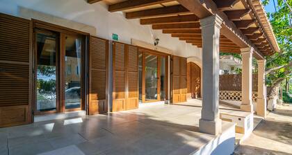 CAN FUENETE - Beautiful villa with private pool near the sea and the beach. Free WIFI.