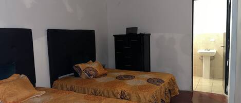 2 bedrooms
