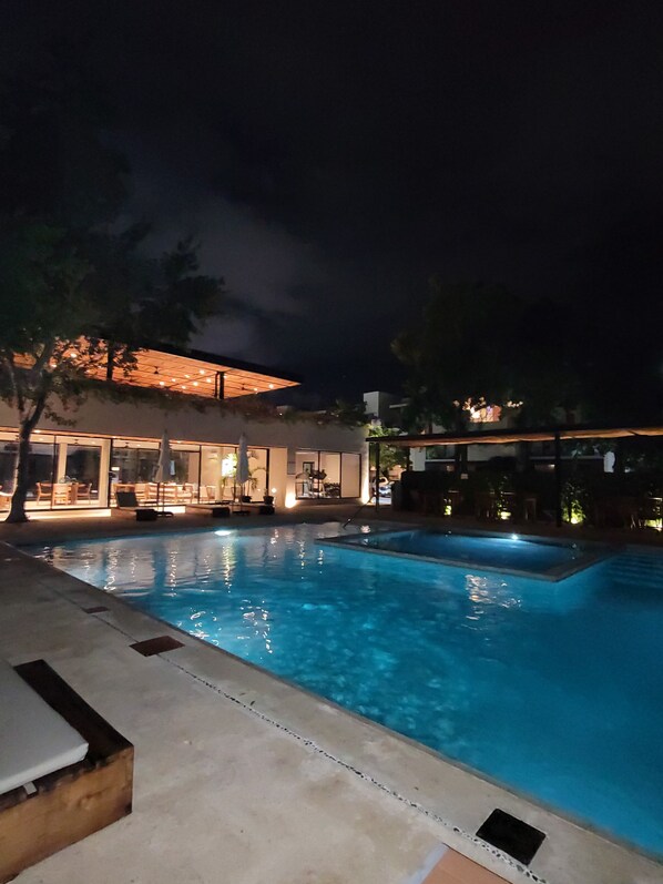 Pool
