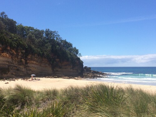 Modern Studio right at Narrawallee Beach