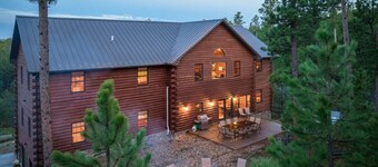 Largest Black Hills Lodge - Sleeps 30 - 13 Bedroom
