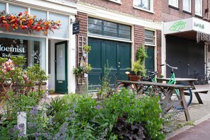 Exterior detail - Design Family Apartment in Leiden Center 6p & baby (Leiden)