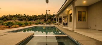 Stunning 3 bedroom with Pool/Hot Tub/Game Room