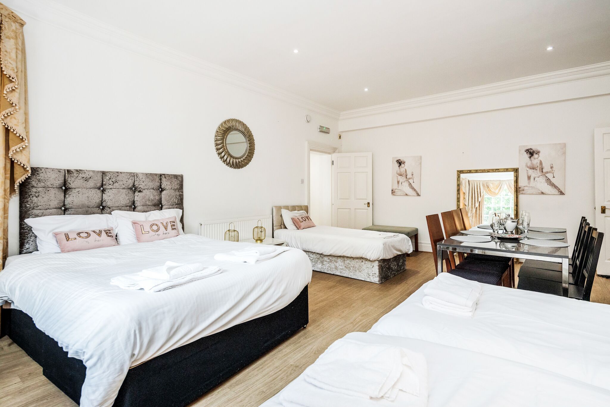 8 bedrooms, iron/ironing board, free WiFi, bed sheets