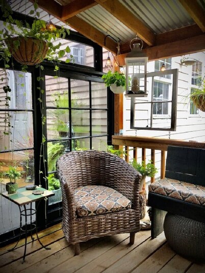 Tiny House Near Downtown Astoria