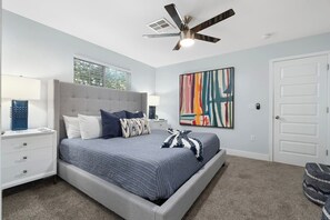 5 bedrooms, desk, iron/ironing board, travel cot