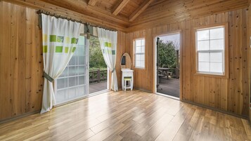 베이직룸, 침실 1개 (jongryeobang) | 1 개의 침실, 무료 WiFi