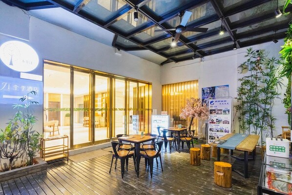Dining - Ji Hotel (Xi'an)