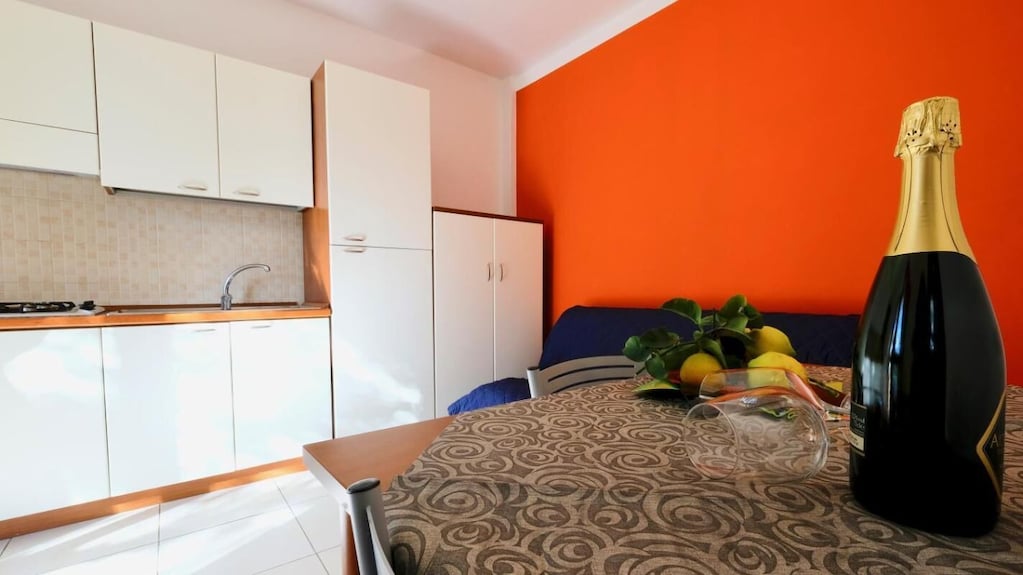 Casa Vacanza Ulivo Confortevole Con Piscina E Spiaggia Privata - Mattinata