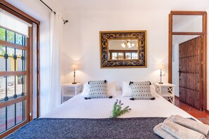 4 habitaciones, tabla de planchar con plancha y wifi gratis 