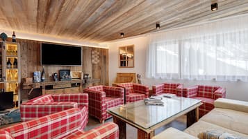 Bar (en la propiedad)