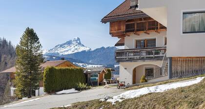 Apartment "Ciasa Mirio Pars" with Mountain View, Wi-Fi & Balcony