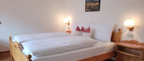 1 sovrum, strykjärn/strykbräda, gratis wi-fi och sängkläder