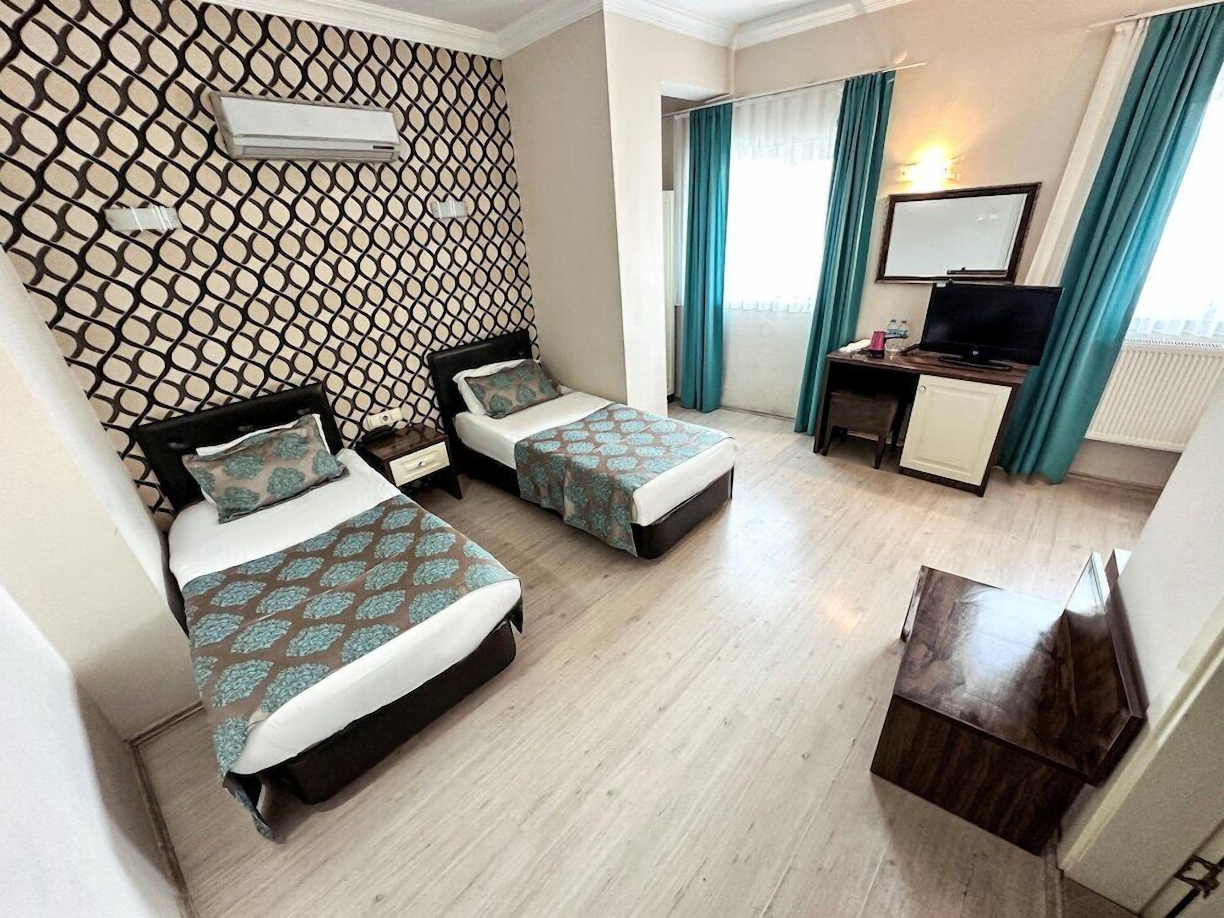 Ropa de cama hipoalergénica y minibar 