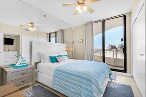 2 bedrooms, iron/ironing board, free WiFi, bed sheets - Snowbird Special Jan-Feb!Gulf Views~Beachfront Pool~Walk2Beach~2BR East Pass 209 (Destin)