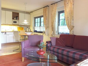 Fernseher, Stereoanlage