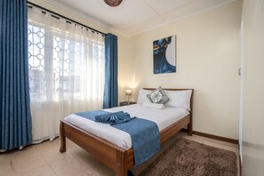 3 Schlafzimmer, Bügeleisen/Bügelbrett, Internetzugang, Bettwäsche