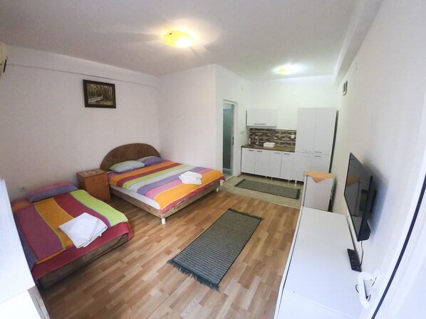 7 Schlafzimmer, WLAN