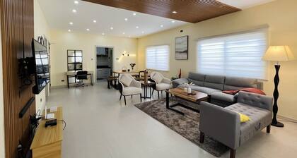 Luxury 3BR Villa w Plunge Pool near SM Batangas (Instagram-Worthy!)