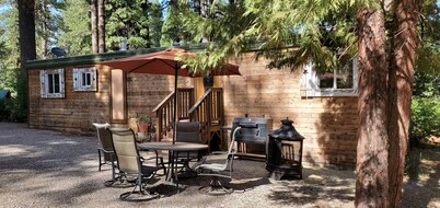 Western Cabin at Bigfoot Lodging Lassen