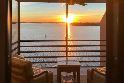 Coastal Marco Island Condo w/ Club Amenities!