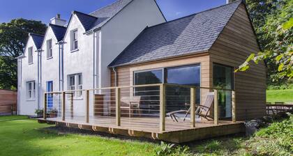 Stalker's Lodge, award winning holiday house on stunning Highland estate