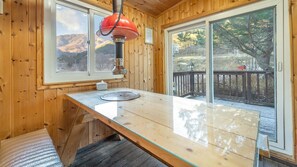 Basic Room, 1 Bedroom (Cosmos (1cheung,with Pet)) | 1 bedroom, free WiFi - Gapyeong Gartenheim pet Friendly Pension (Gapyeong)