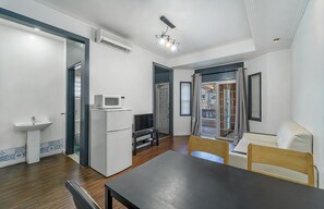 Basic Room, 1 Bedroom (Moran (1cheung,with Pet)) | 1 bedroom, free WiFi - Gapyeong Gartenheim pet Friendly Pension (Gapyeong)