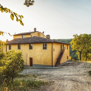 Exterior - Agritursimo I Lucciani in Chianti (Toscana)