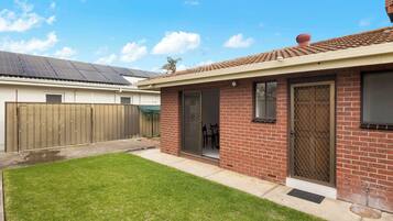 Standard House, Multiple Beds, Kitchen (Pet Friendly) | Blackout curtains, soundproofing, iron/ironing board, WiFi