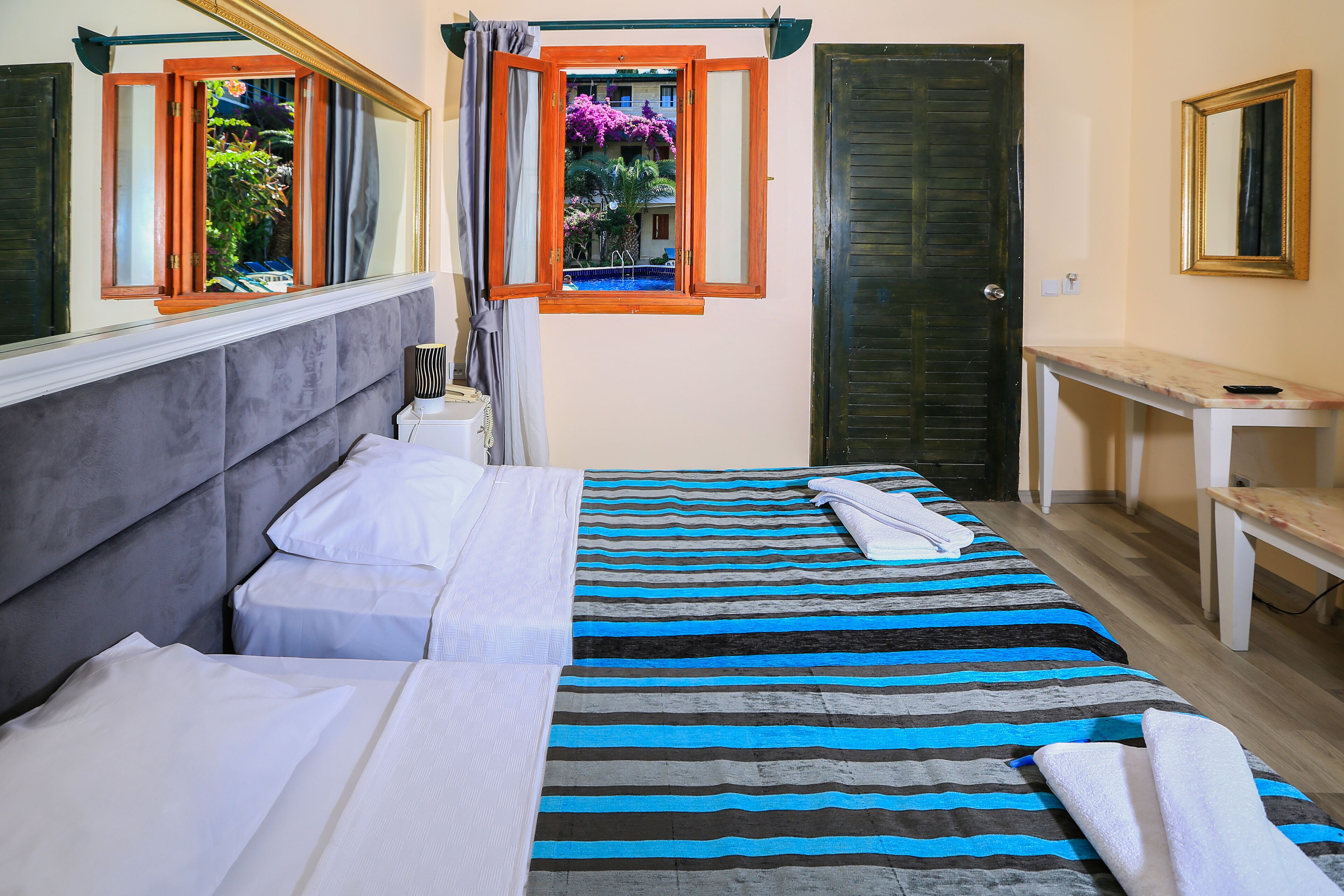 Foto - Hotel Bleu Nuit