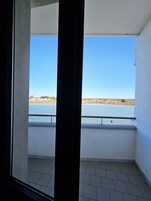 Terasz/udvar