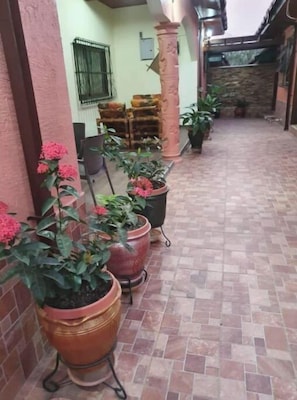 Interior - Santa Monica Home Lodge - Unit #001 (New Akrade)