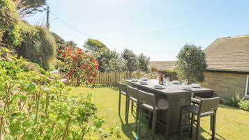 Cottage | Buiten dineren