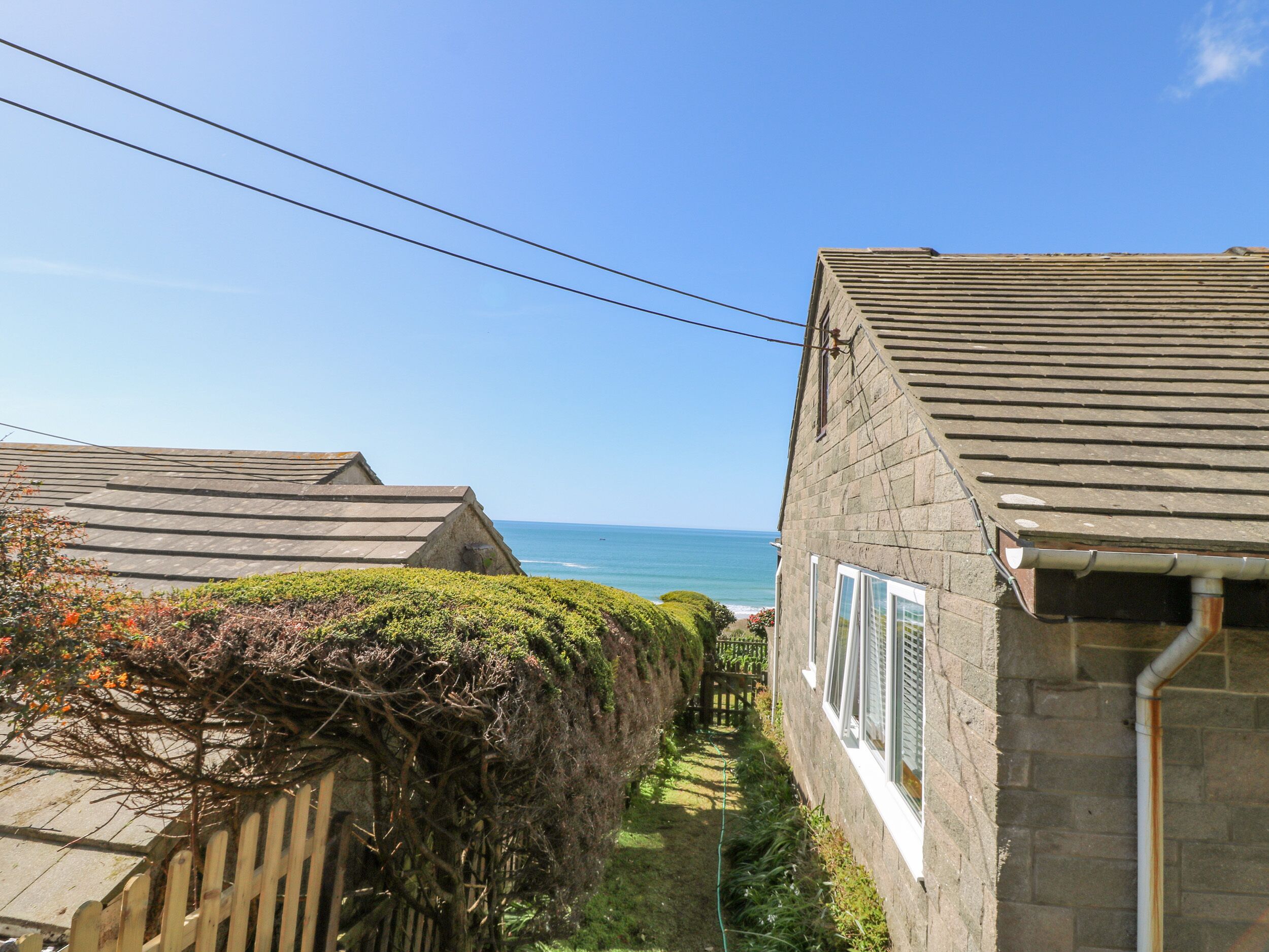 Cottage | Property grounds