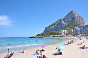 On the beach - 9E 3 bedrooms wifi and sea view (Calpe/Calp)