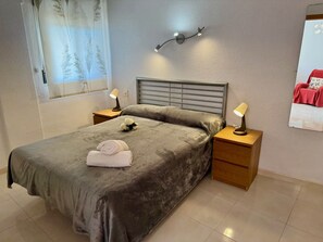1 bedroom, iron/ironing board, WiFi, bed sheets - 27C VORA 1 bedroom with sea views and wifi (Calpe/Calp)