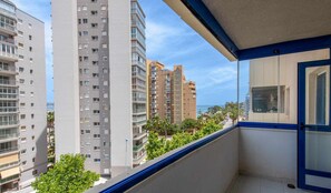 Property grounds - 13D TB 2 bedrooms, 2nd line beach with sea views (Calpe/Calp)