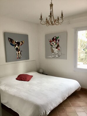 4 sovrum, strykjärn/strykbräda, wi-fi och sängkläder