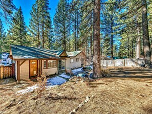 Cottage, 2 Bedrooms | Exterior
