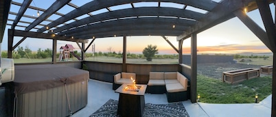 Bunkhouse at Down Home Acres